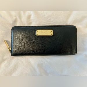 Marc by Marc Jacobs Black Pebble Leather Zip-Around Wallet